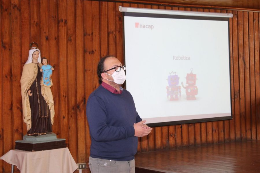 Estudiantes de Salesianos Concepción reciben charlas de Inacap