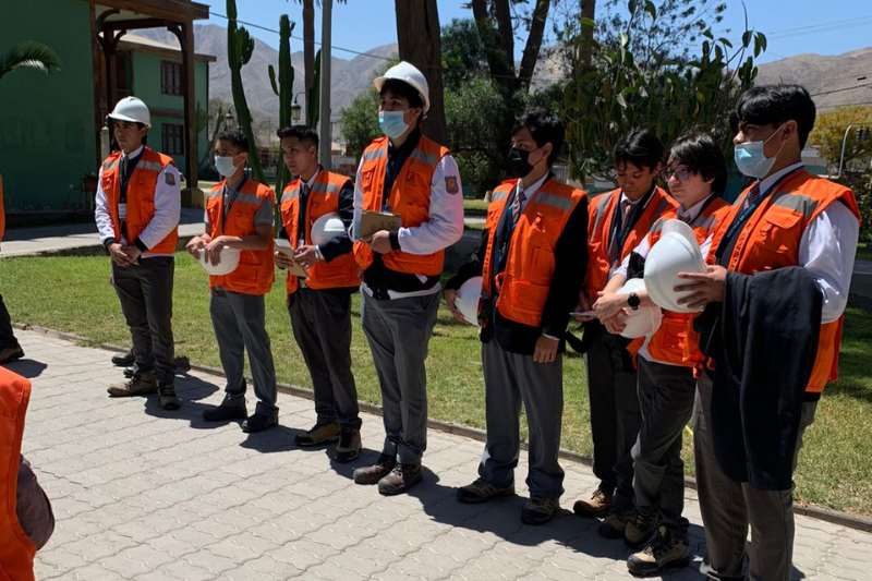 Estudiantes de Salesianos Copiapó participan de IV coloquio minero