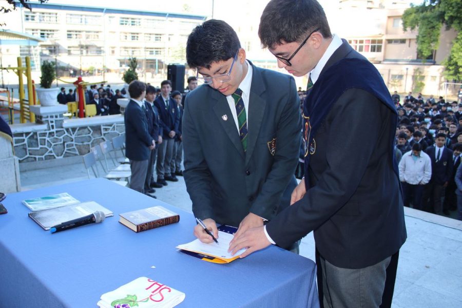 Salesianos Concepción promueve liderazgo juvenil en ‘cambio de mando’