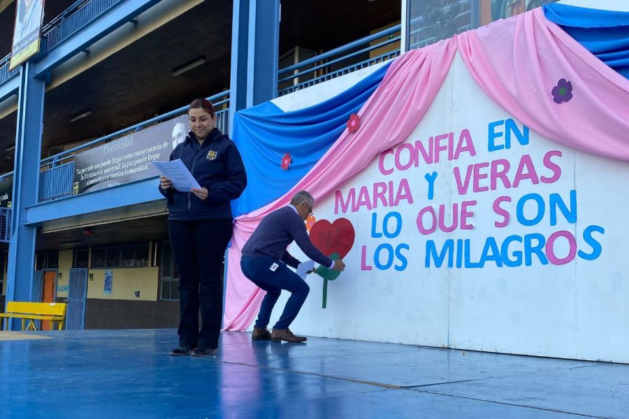 Colegio Domingo Savio inaugura Mes de María