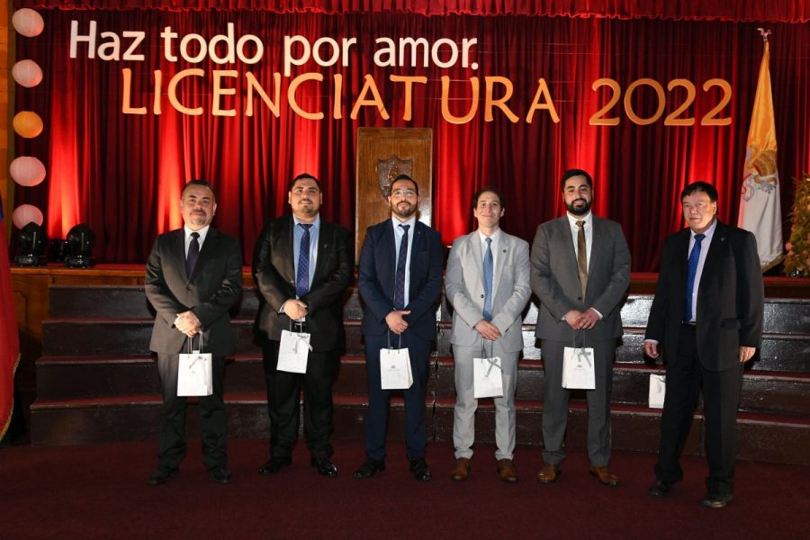 Salesianos Concepción realizó licenciatura de estudiantes