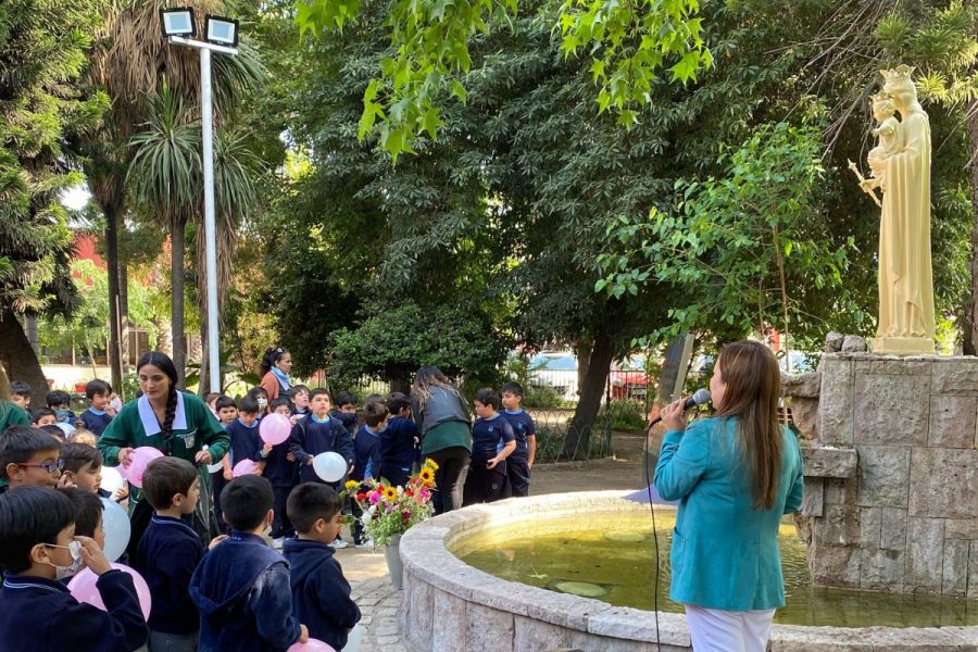 Liceo Arriarán Barros conmemora un nuevo Mes de María