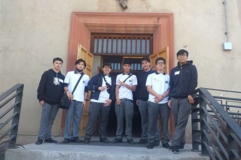 Estudiantes de Salesianos Alameda participan de torneo sobre economía financiera