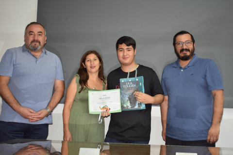 Estudiante Salesianos Talca logra primer lugar en concurso literario