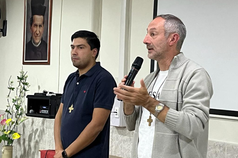 P. Gabriel Romero visitó comunidad religiosa del Teologado de Lo Cañas