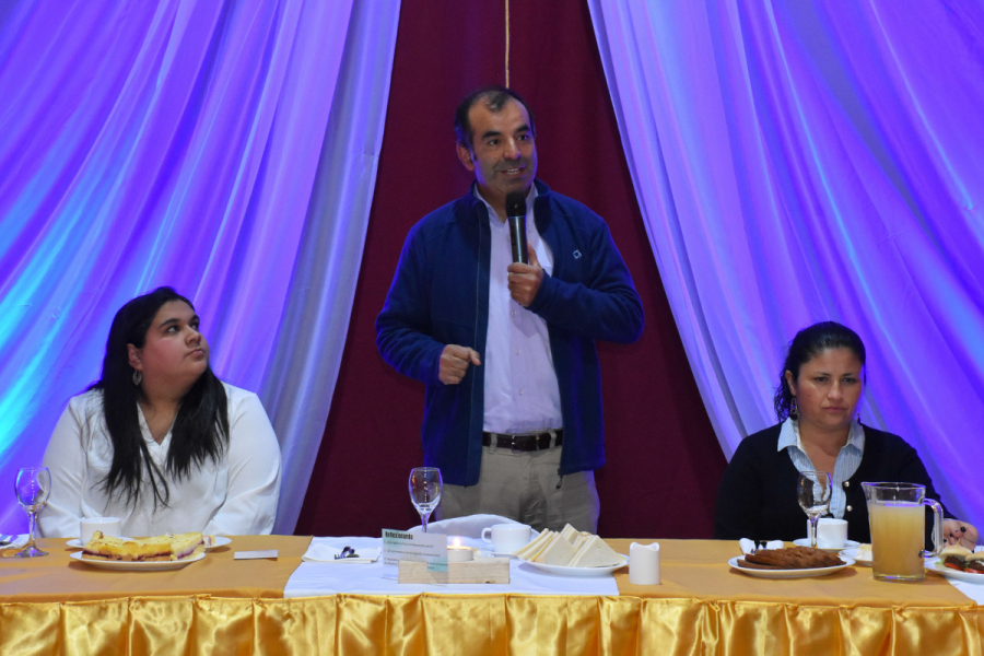 Liceo Monseñor Fagnano de Puerto Natales celebró la Pascueta