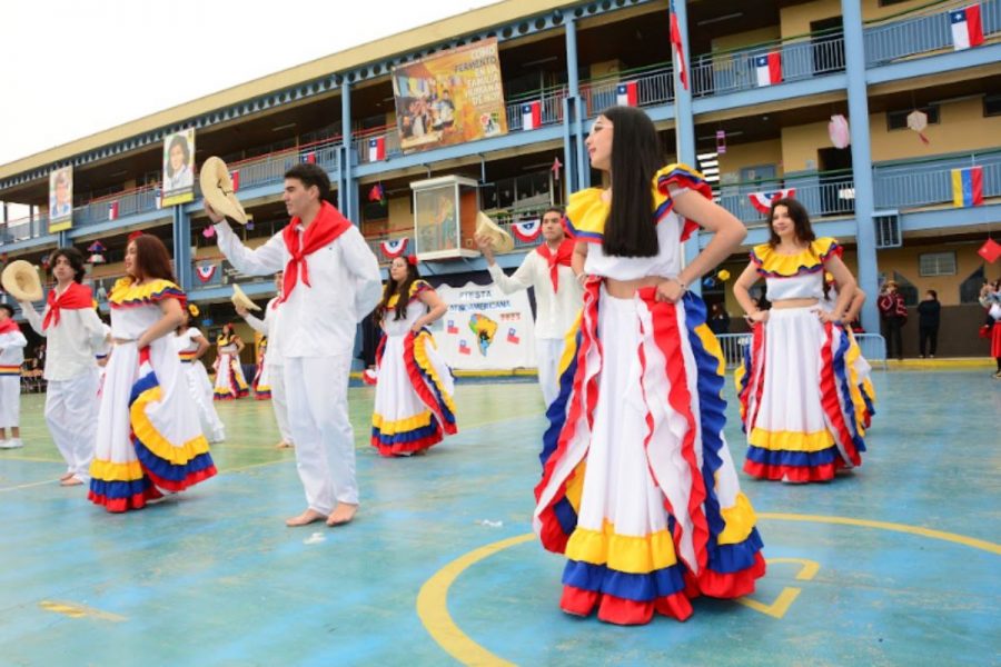 Fiesta Latinoamericana en Colegio Domingo Savio de San Ramón