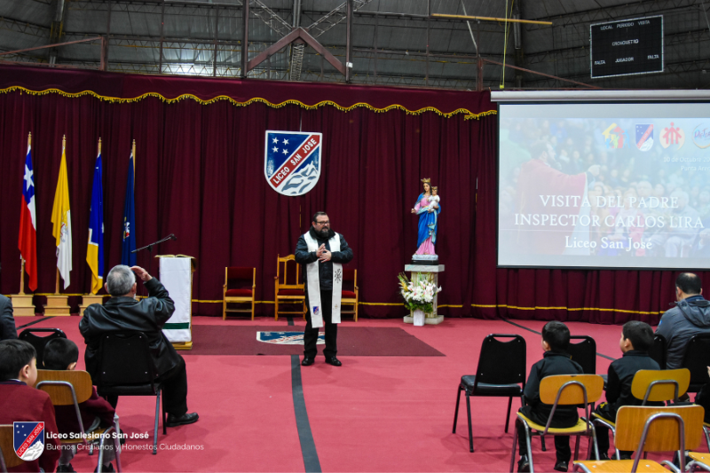 P. Carlo Lira visitó Salesianos Talca y Liceo San José de Punta Arenas