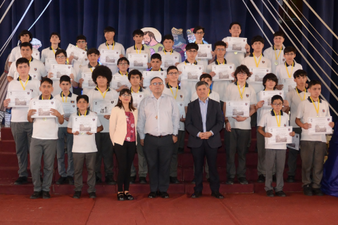 Estudiantes de Salesianos Alameda son reconocidos por sus logros 2023