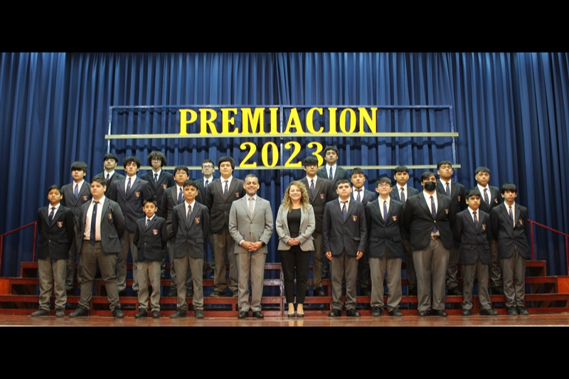 Don Bosco Antofagasta distingue a mejores estudiantes 2023