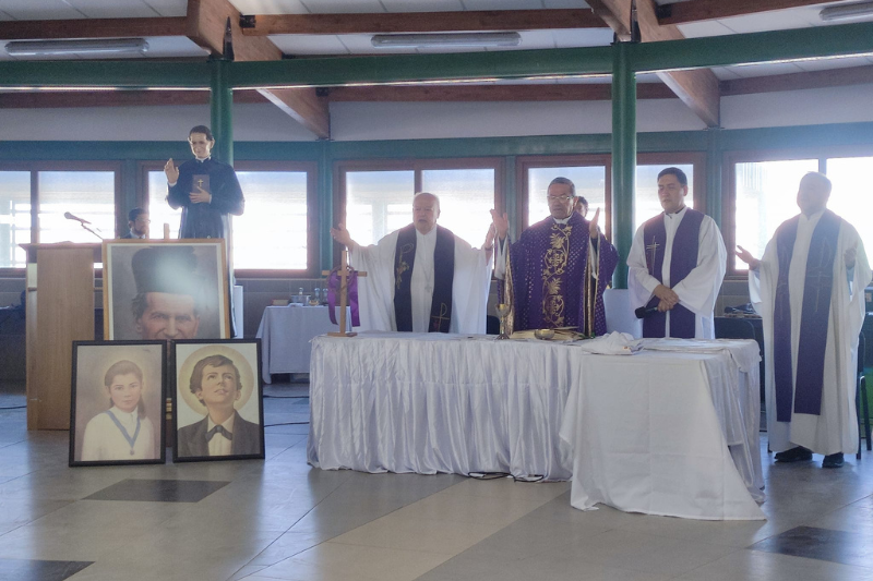 Salesianos Calama inició año escolar con eucaristía y capacitación a docentes