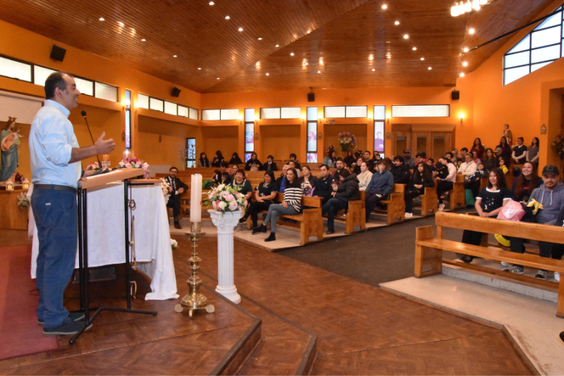 Estudiantes salesianos de Puerto Natales y Catemu iniciaron año escolar 2024
