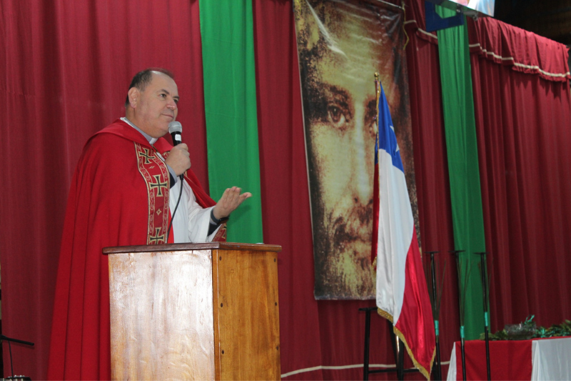 Inspector P. Nelson Moreno visita Colegio Salesiano de Puerto Montt