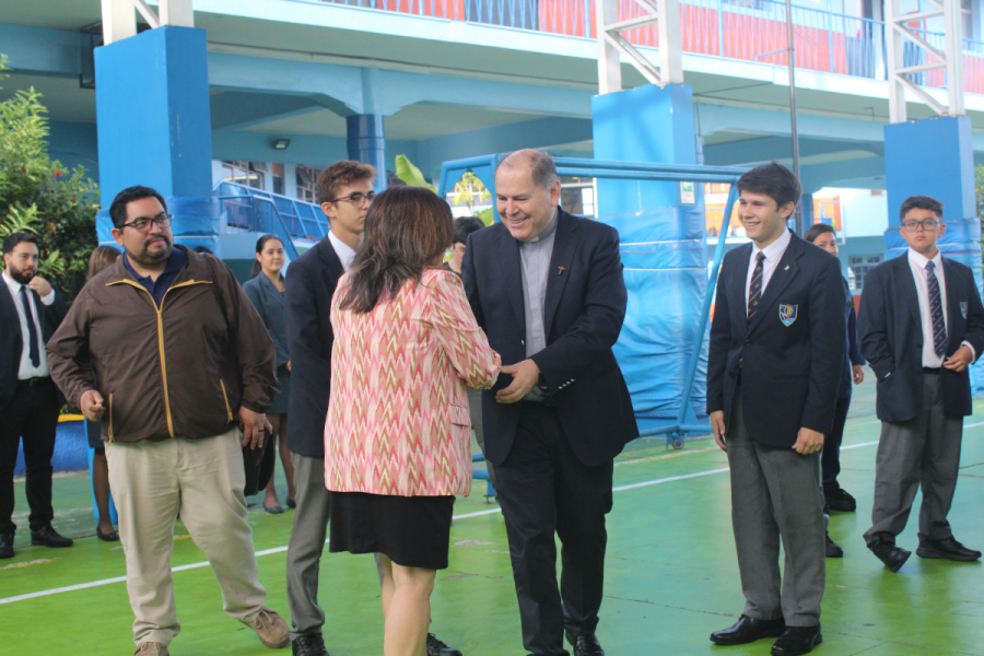Colegio Don Bosco Iquique recibe visita del Inspector P. Nelson Moreno